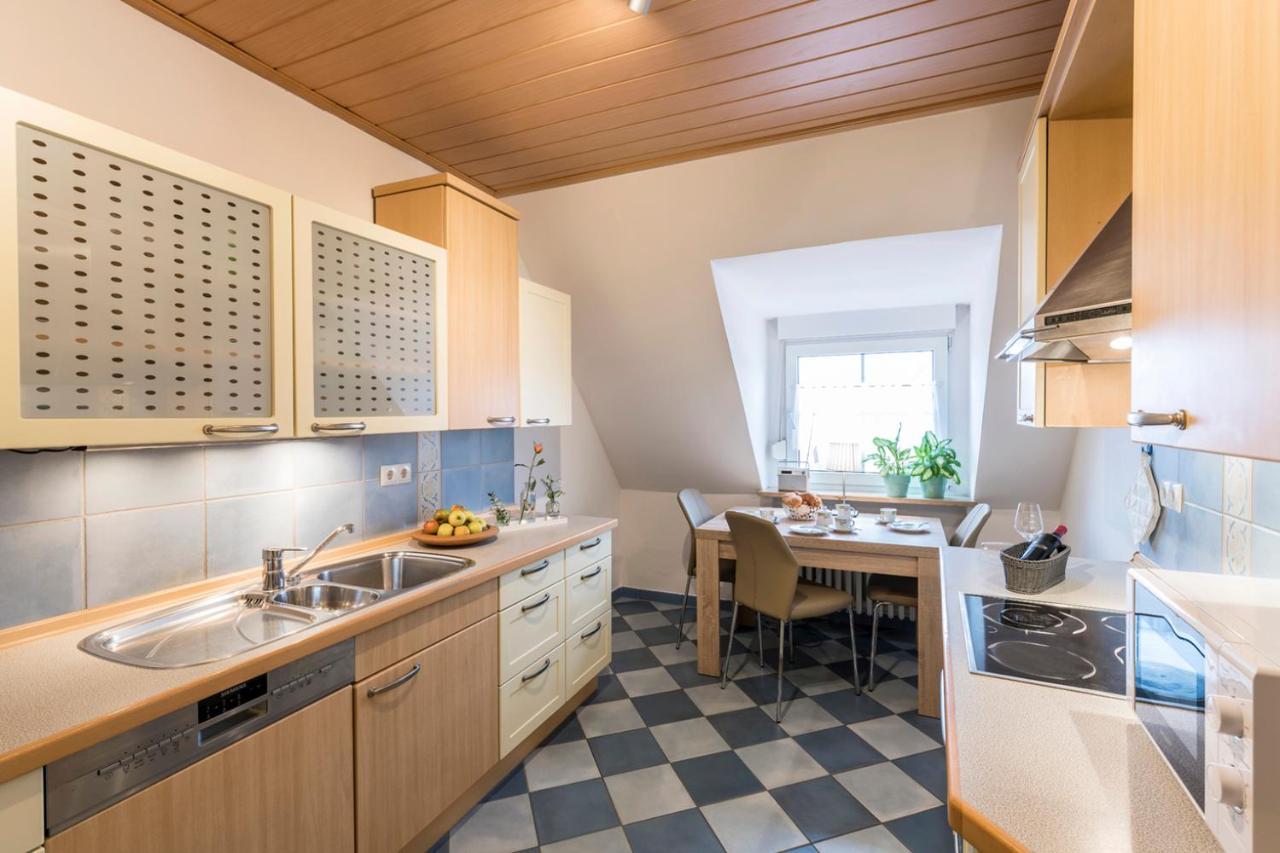 Weinbau Frank Schoenig Sommerhausen Exteriör bild