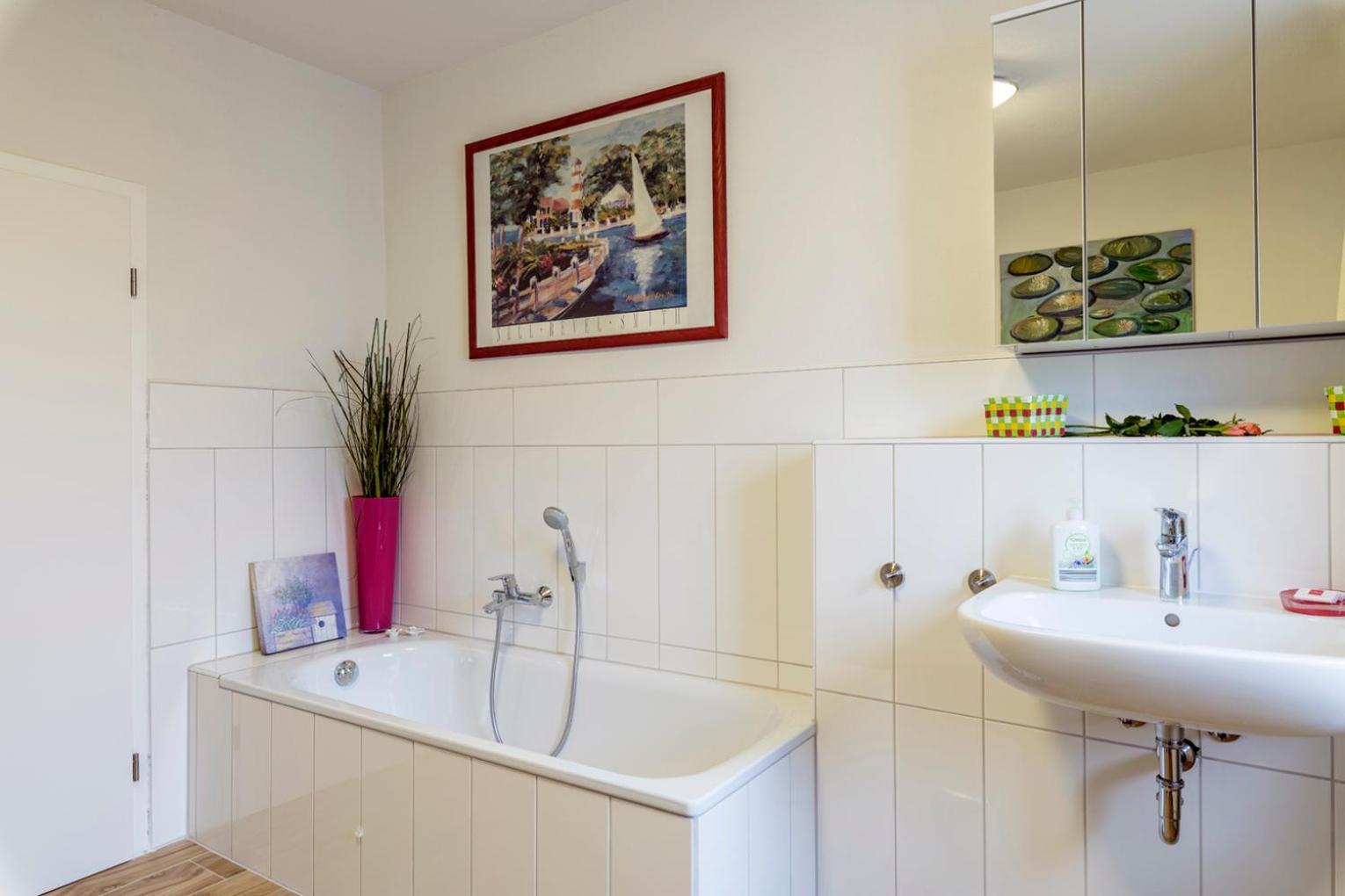 Weinbau Frank Schoenig Sommerhausen Exteriör bild